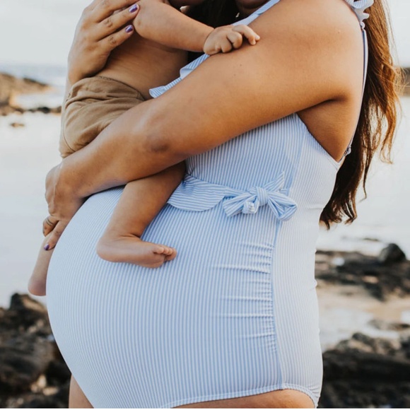 Kindred Bravely Maternity & Nursing Swimsuit - Size Medium Busty - Picture 4 of 8